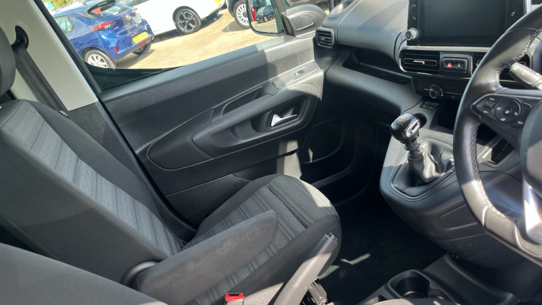 Vauxhall Combo Life 1.5 Turbo D SE 5dr Diesel Estate